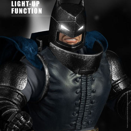 Batman The Dark Knight Returns Dynamiczny 8ction Heroes Figurka 1/9 Opancerzony Batman 21cm